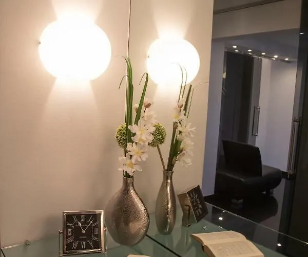 Easy Penthouse Apartment *